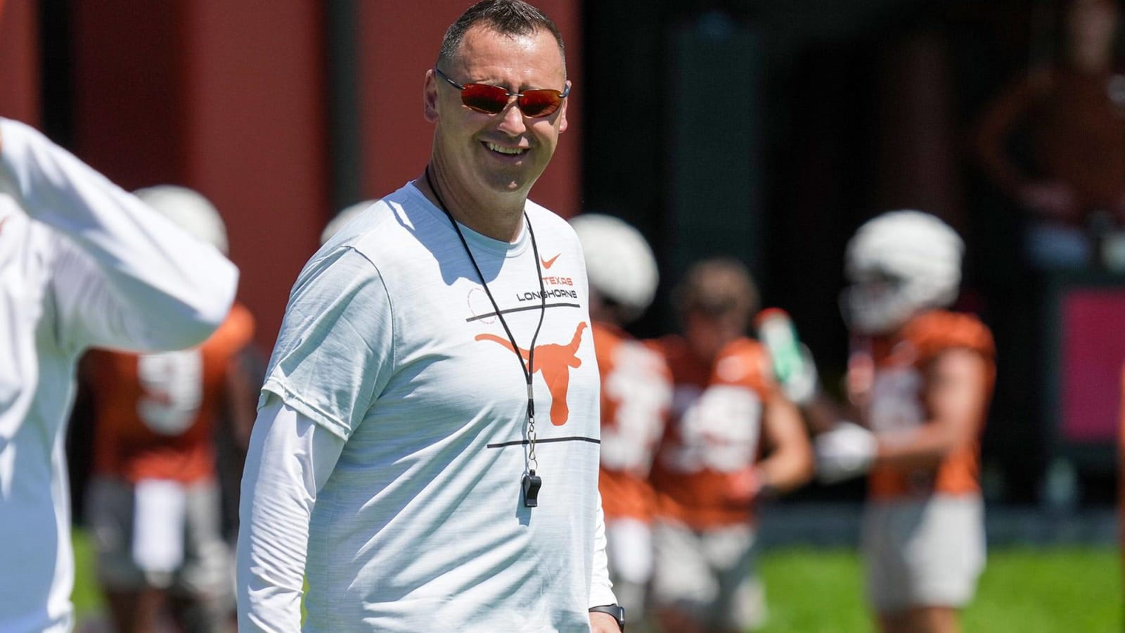 Texas HC Steve Sarkisian not embracing beef with Big 12 commissioner
