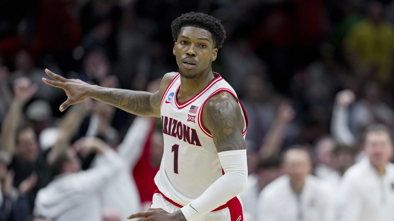 Love’s 29 point burst sends Arizona Wildcats dancing to Sweet 16
