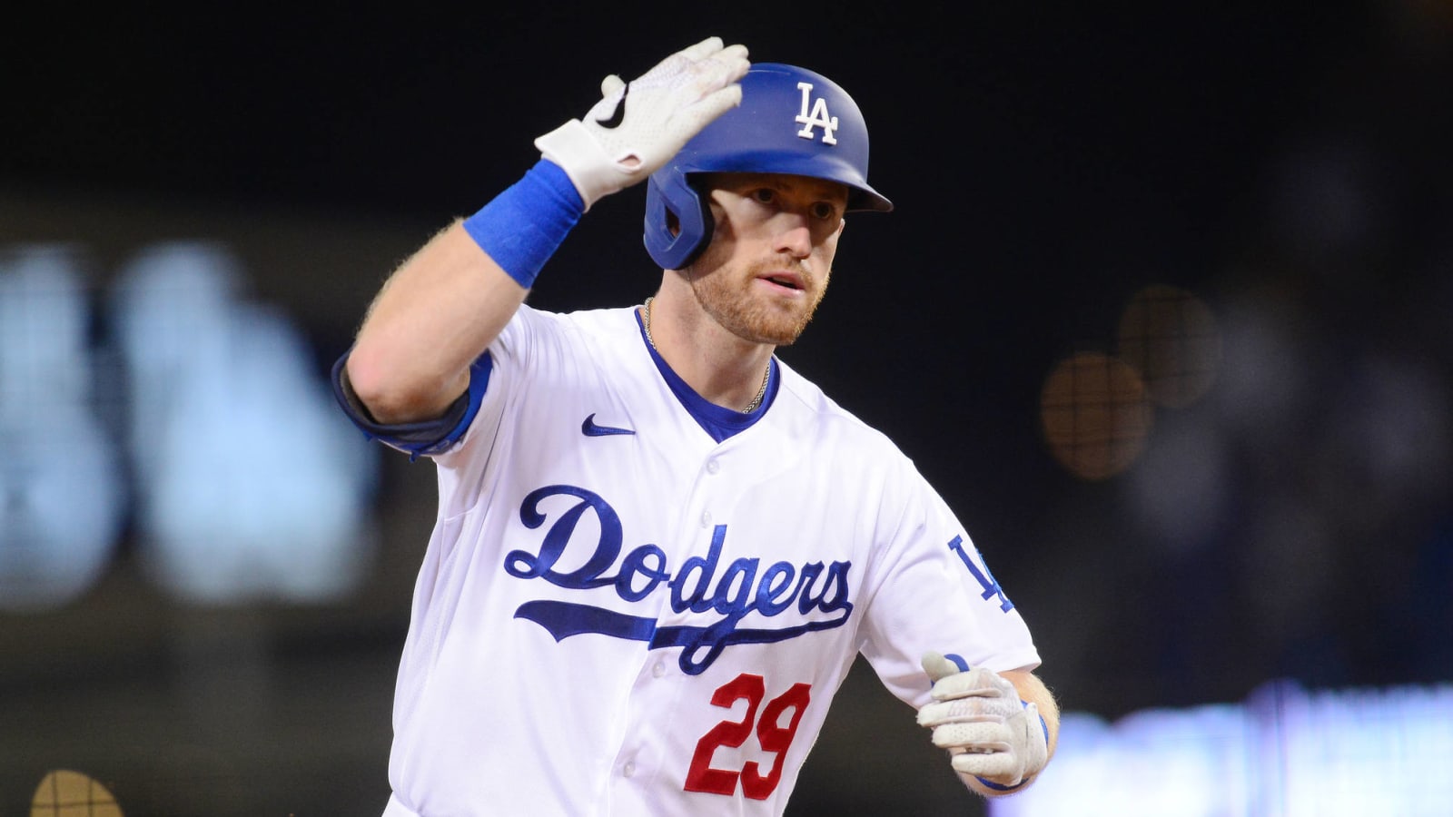 Rangers acquire OFs Billy McKinney, Zach Reks from Dodgers