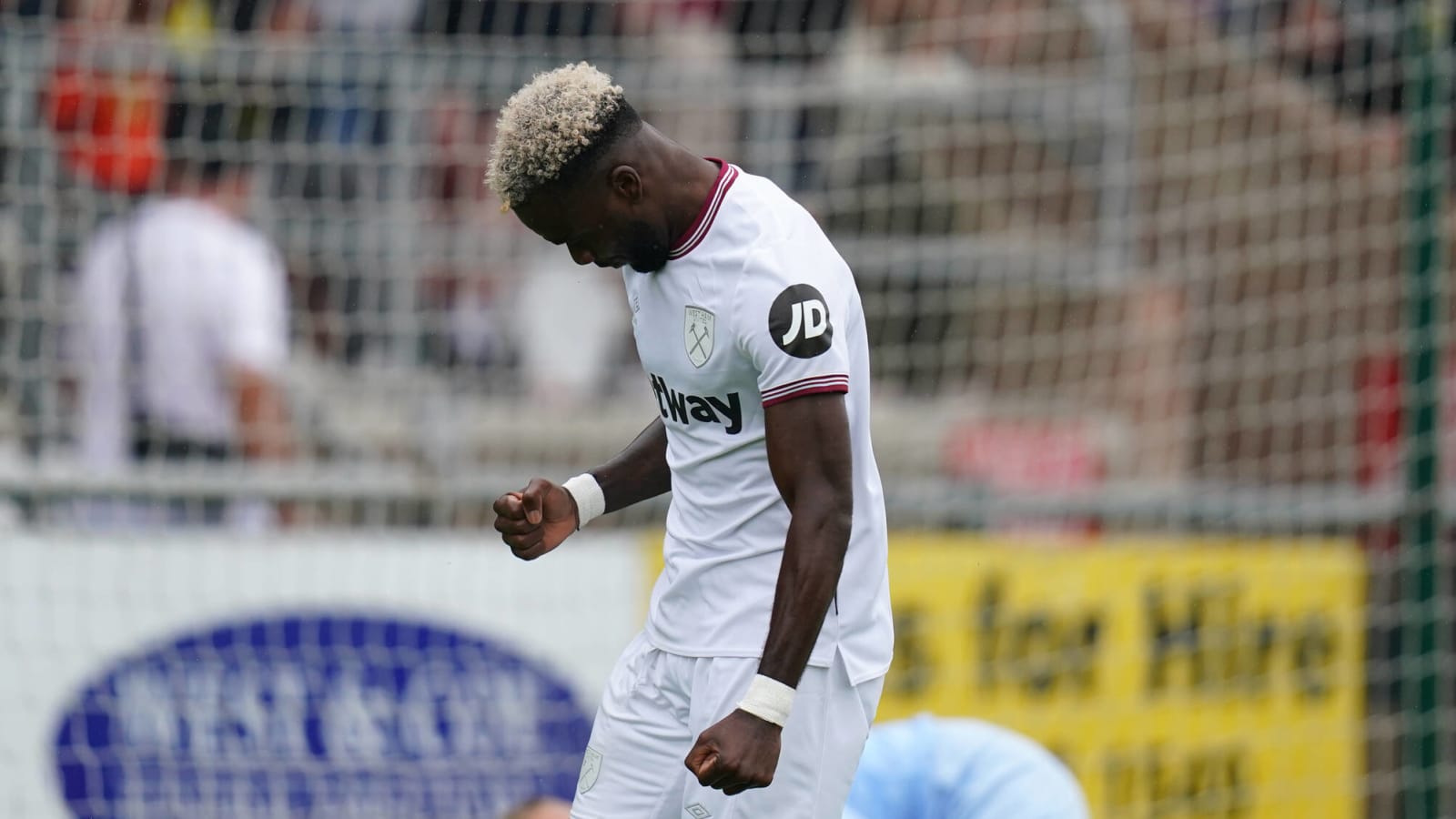 £65k-a-week West Ham forward hoping for exit in January