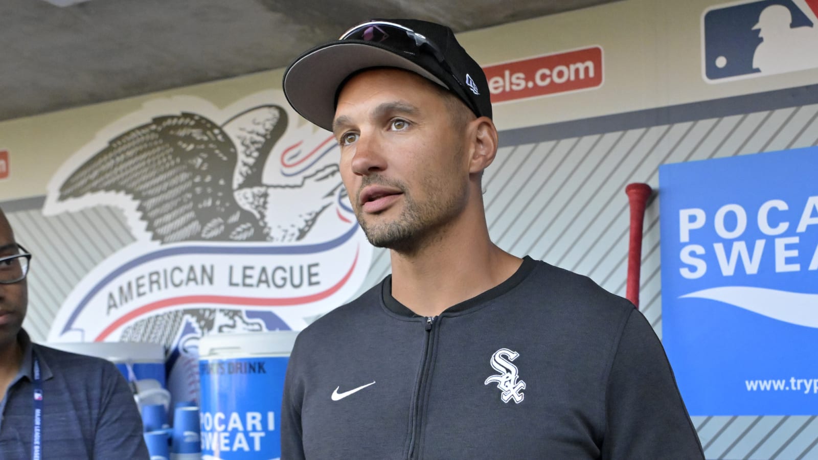 White Sox considering interim manager for permanent post