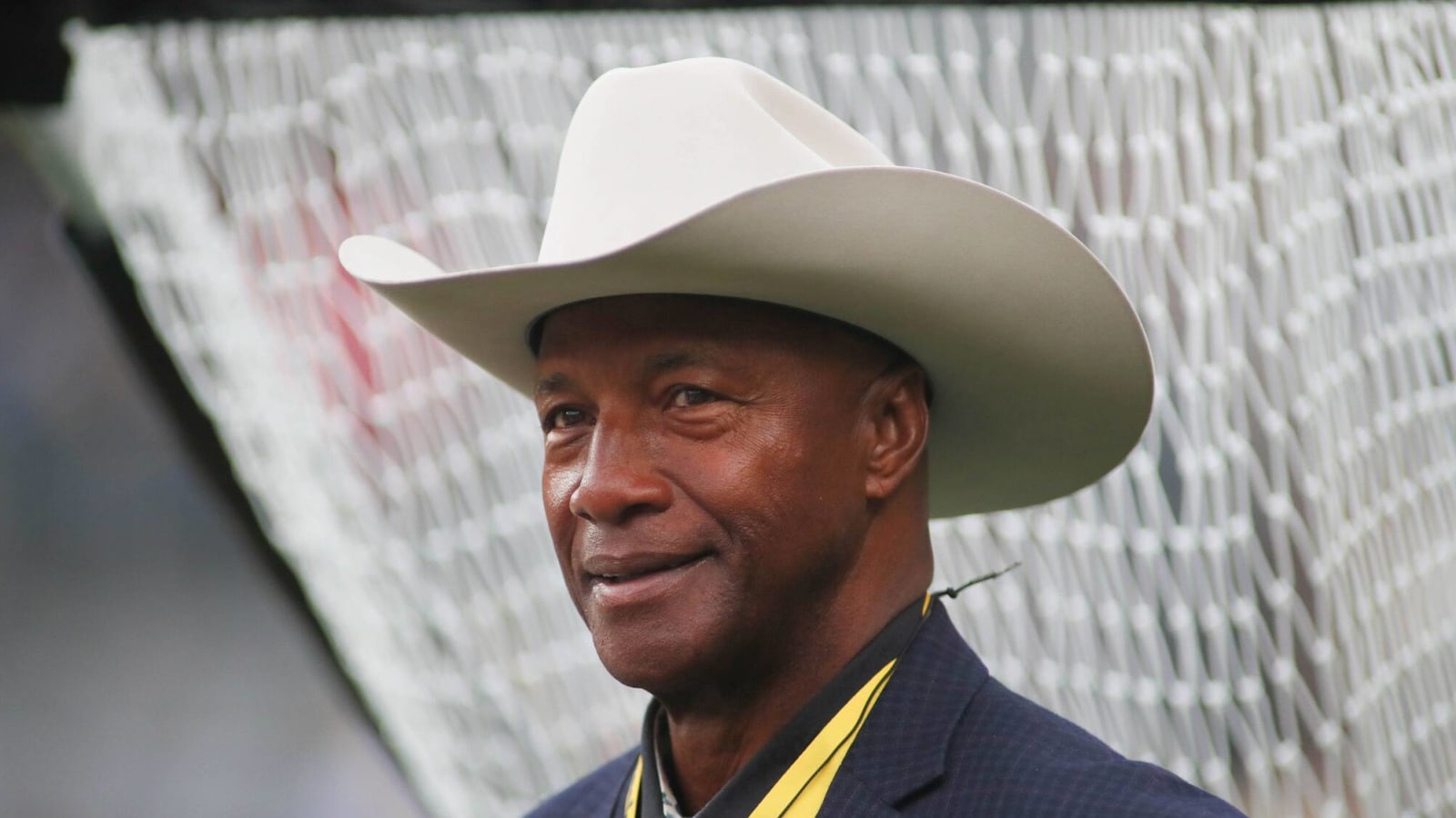 Legendary Steelers CB Mel Blount Once Laid Out A Surprised Raiders WR: 'If You Were On The Ground, You Could Not Catch A Pass'