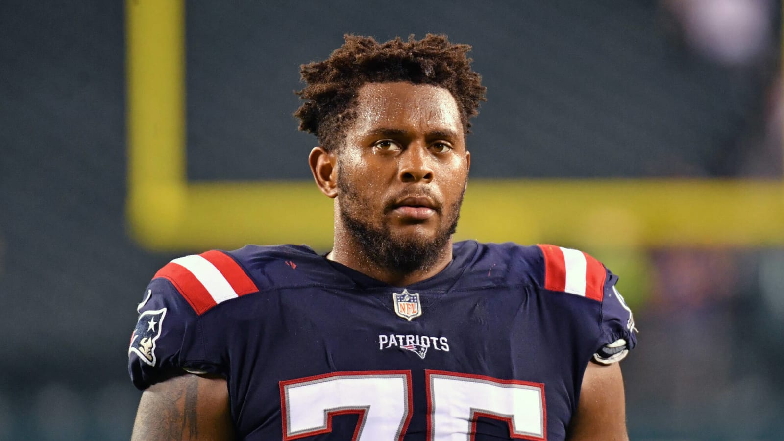 Patriots to trade OL Justin Herron to Raiders