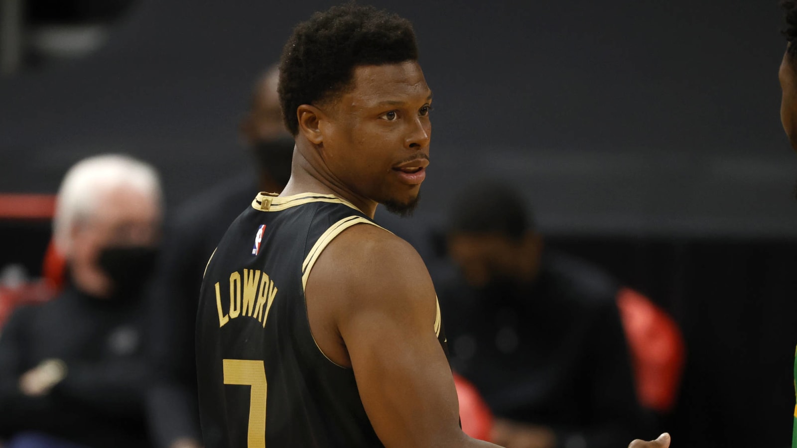 Heat, 76ers viewed as favorites to trade for Raptors' Lowry