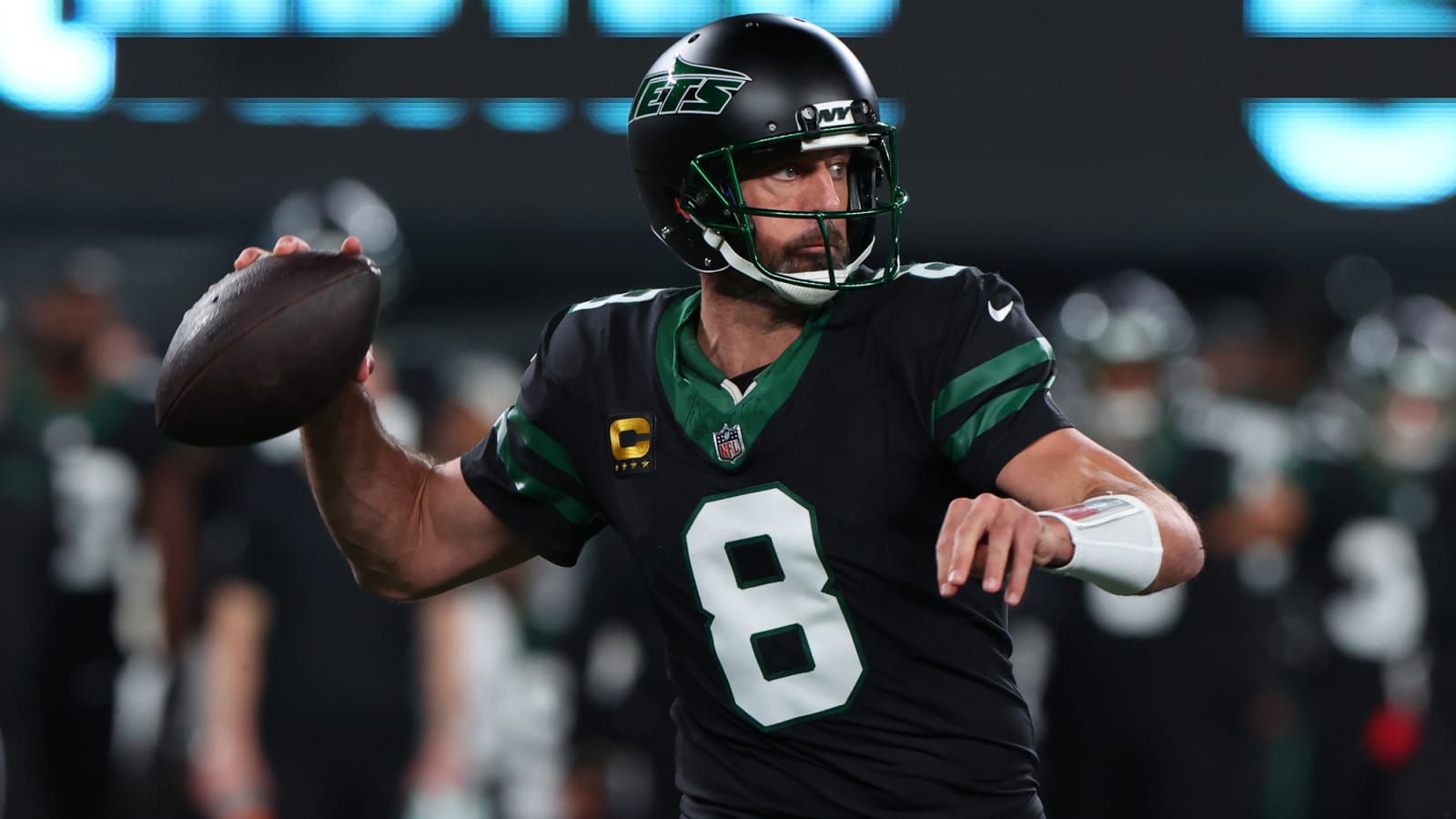 Aaron Rodgers made bold prediction about Jets to 'TNF' announcers