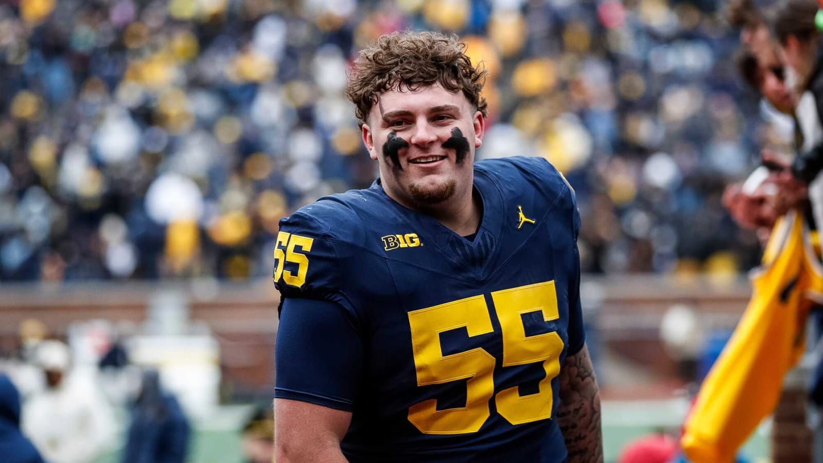Chicago Bears meet with player they’d have to trade for at combine: Report
