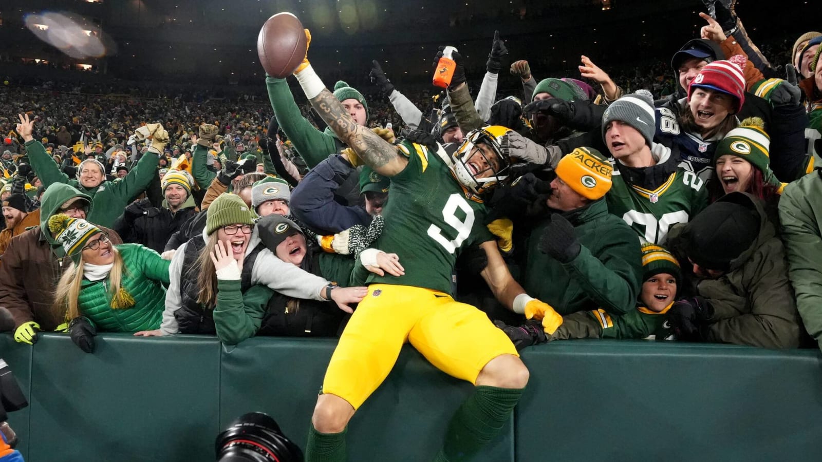 NFL Week 10 fantasy: Surprises, disappointments & waiver adds