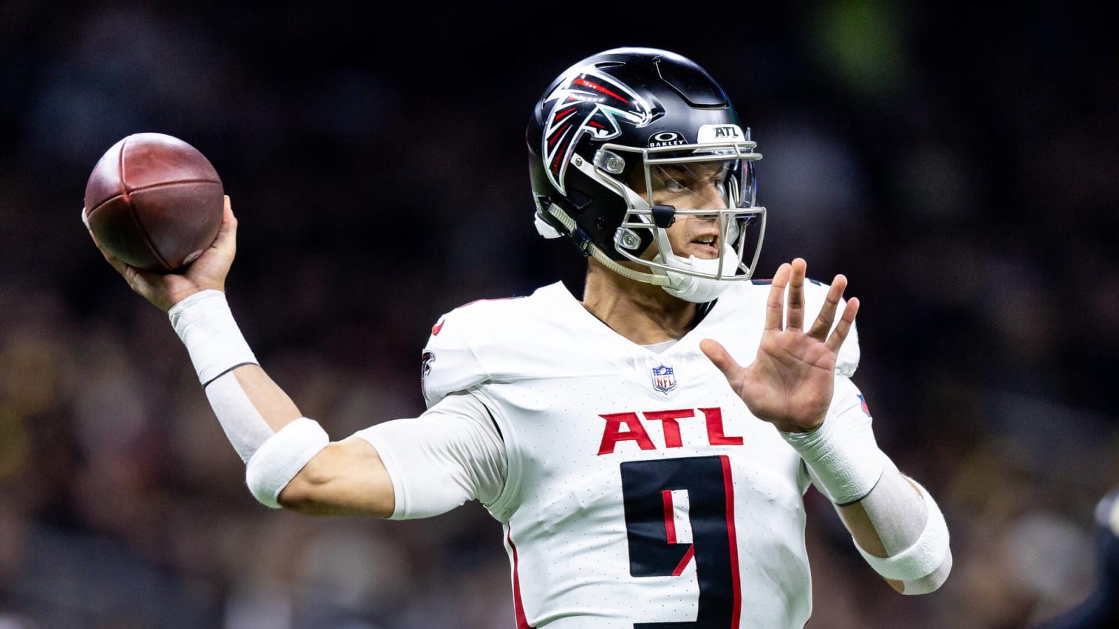 Who is going to start at QB for the Atlanta Falcons?