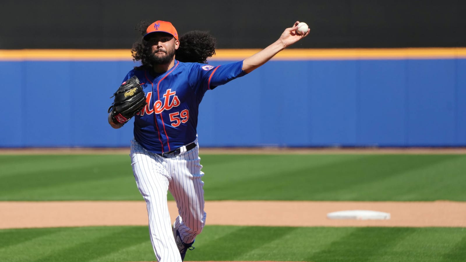 Mets’ Sean Manaea gets off to shaky start in Spring Training debut