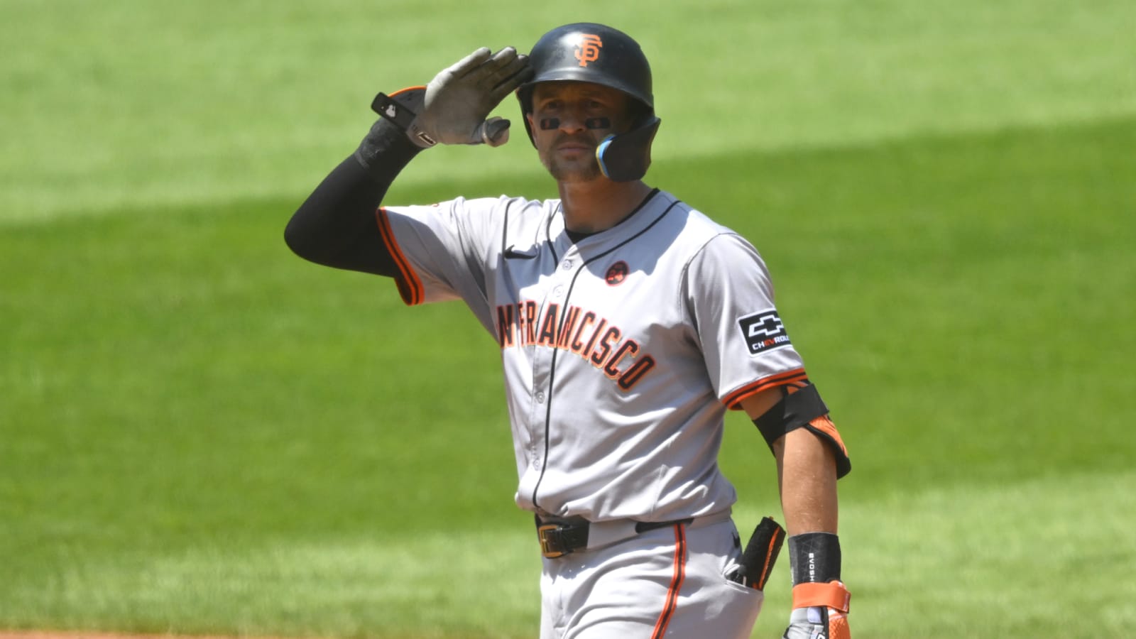 Veteran SS Nick Ahmed joins another NL West team