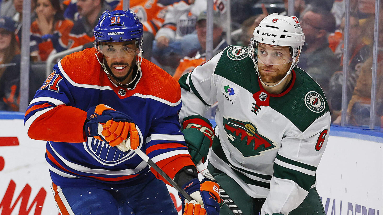 Evander Kane Reportedly Causing Rift in Oilers Dressing Room