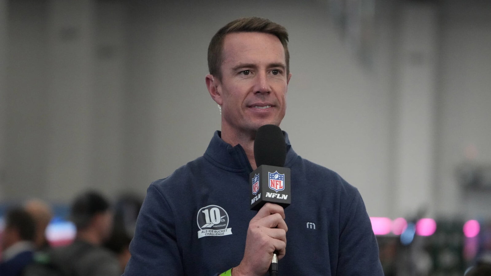 Former NFL MVP officially announces retirement