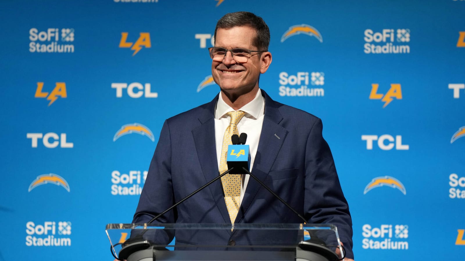 Los Angeles Chargers Urged by NFL Analyst to Target Offensive Tackle at No. 5 Overall