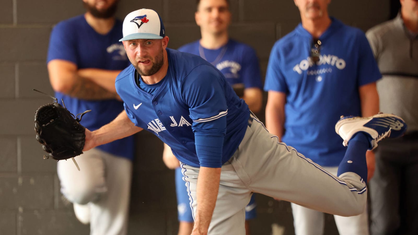 Tim Mayza serves as Blue Jays bat boy for losing fantasy football league