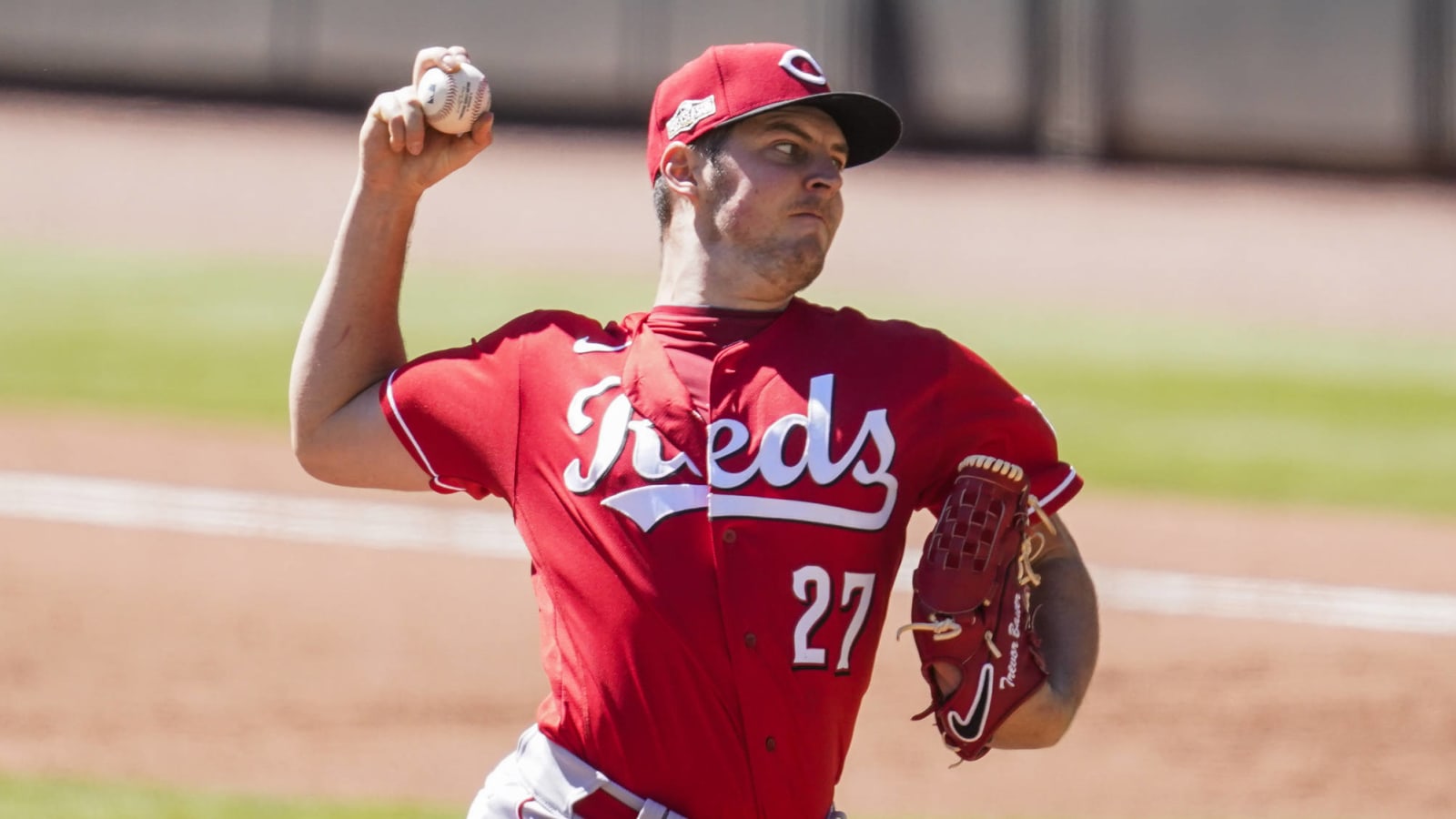 Trevor Bauer sets Reds' playoff record with 12 strikeouts