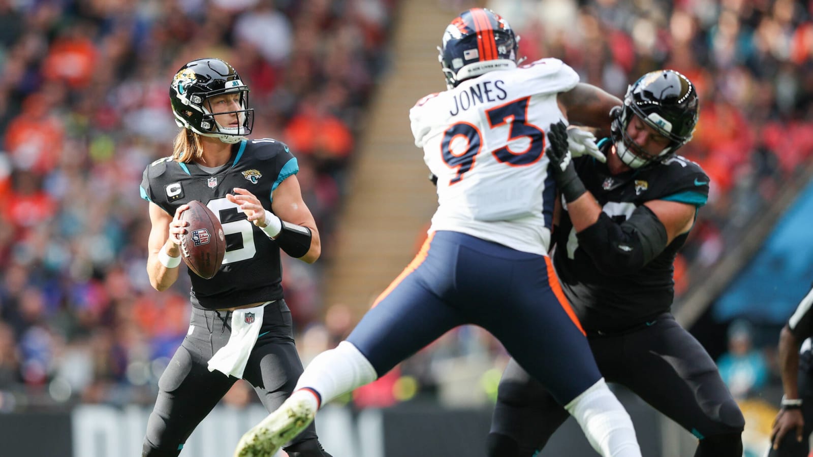 Dre’Mont Jones reportedly wants to stay with Broncos