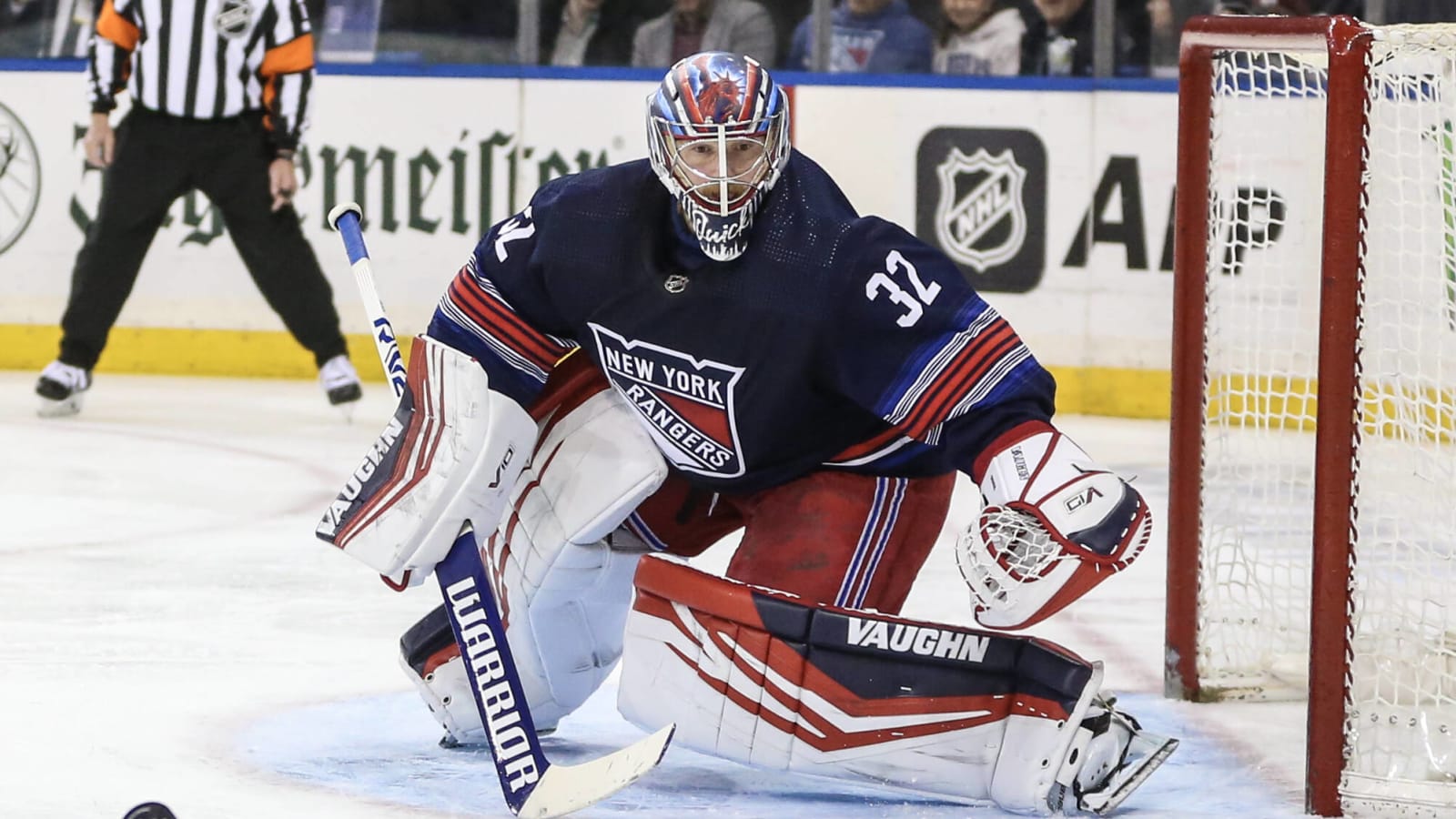 Rangers Sign Jonathan Quick to One-Year Extension