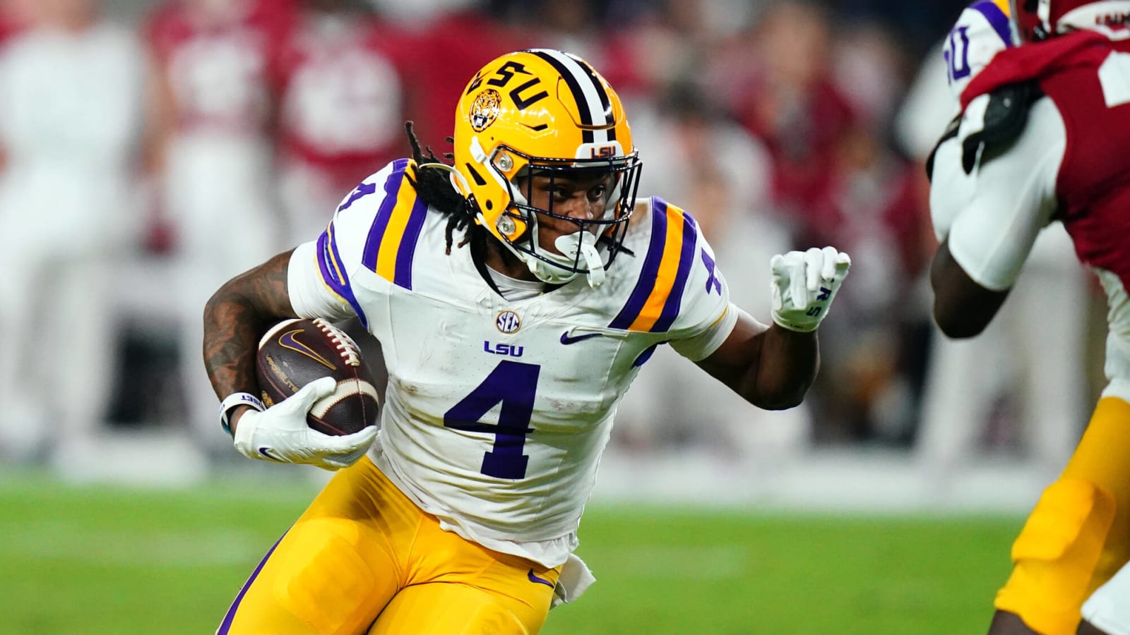  LSU Loses Star Offensive Player To The Transfer Portal, A Key Contributor Responsible For 16 Touchdowns