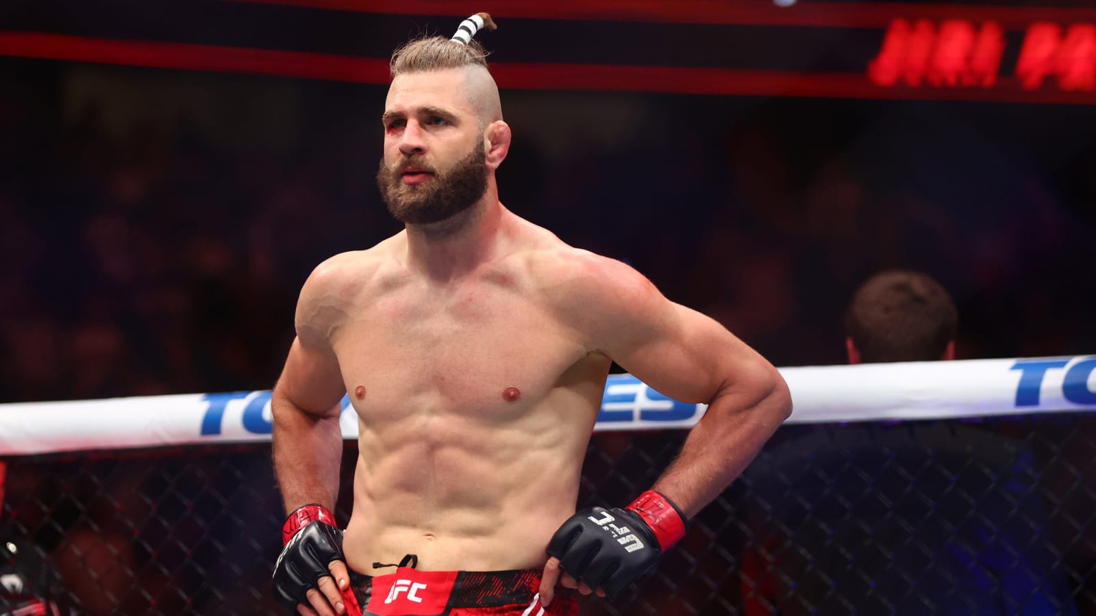 Former UFC Champion Hints At Moving Up A Division: UFC 303 Embedded Episode 1
