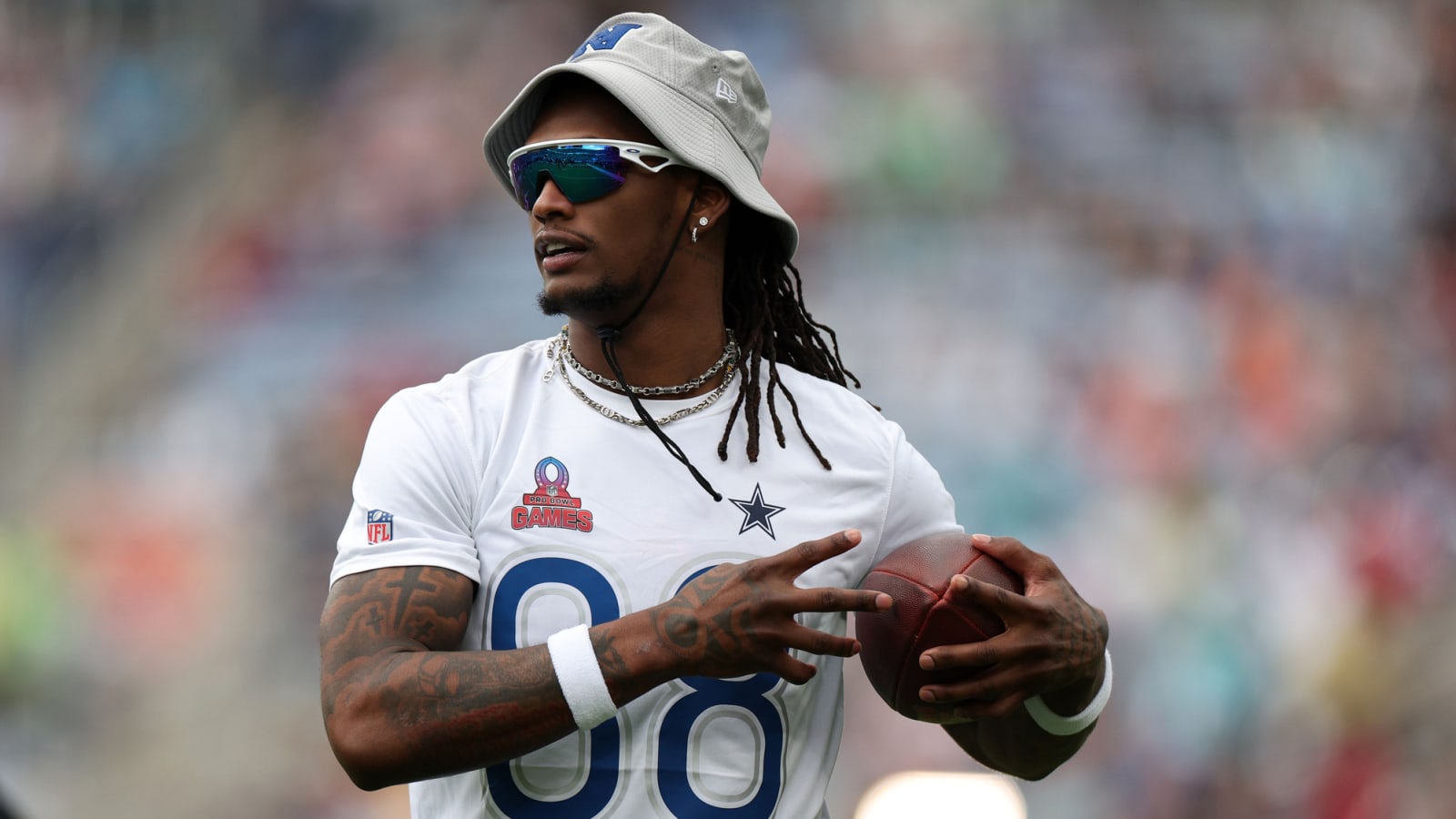 No easy solution to CeeDee Lamb’s extension problem