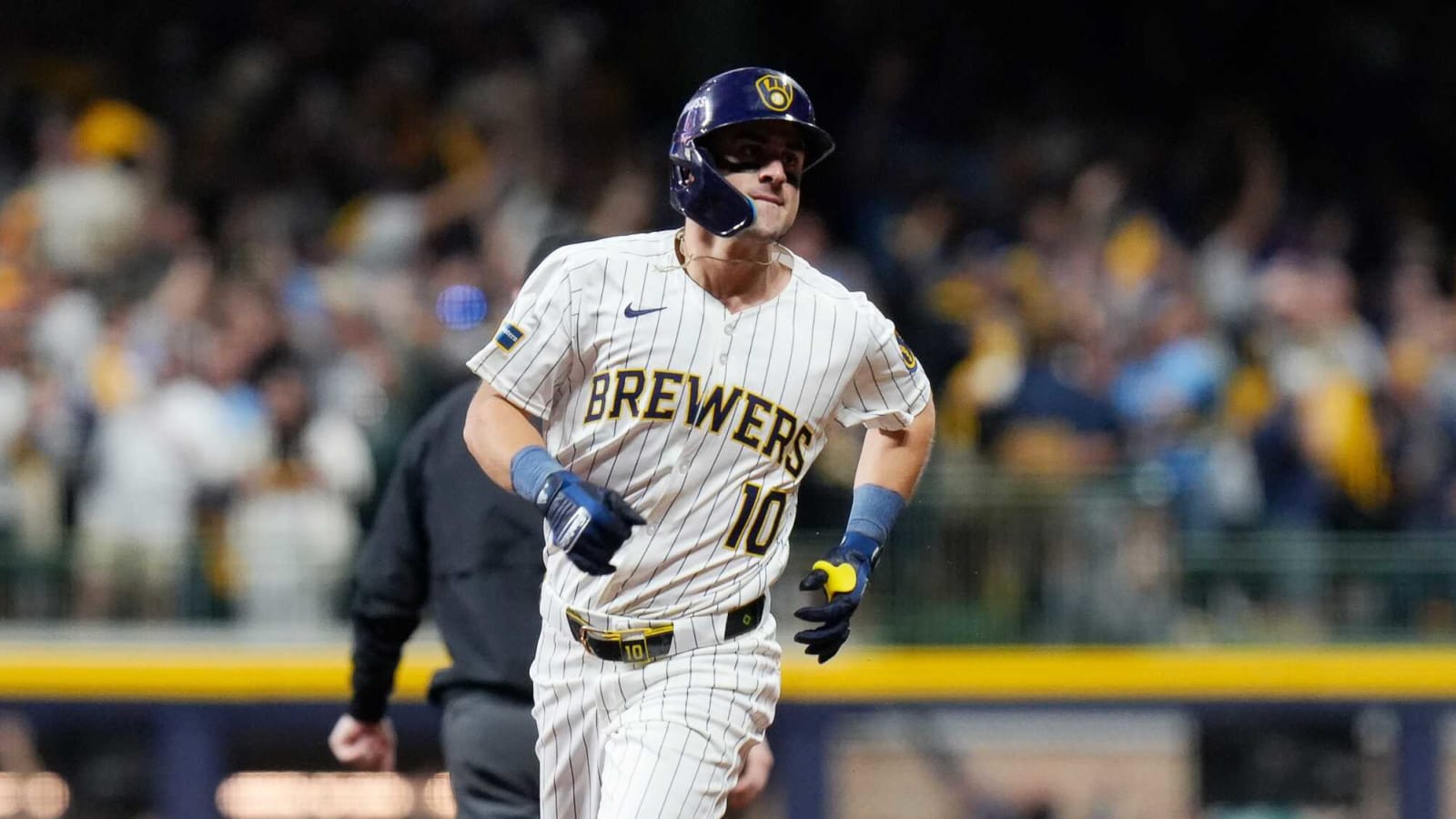 The Brewers' infield options after losing Willy Adames