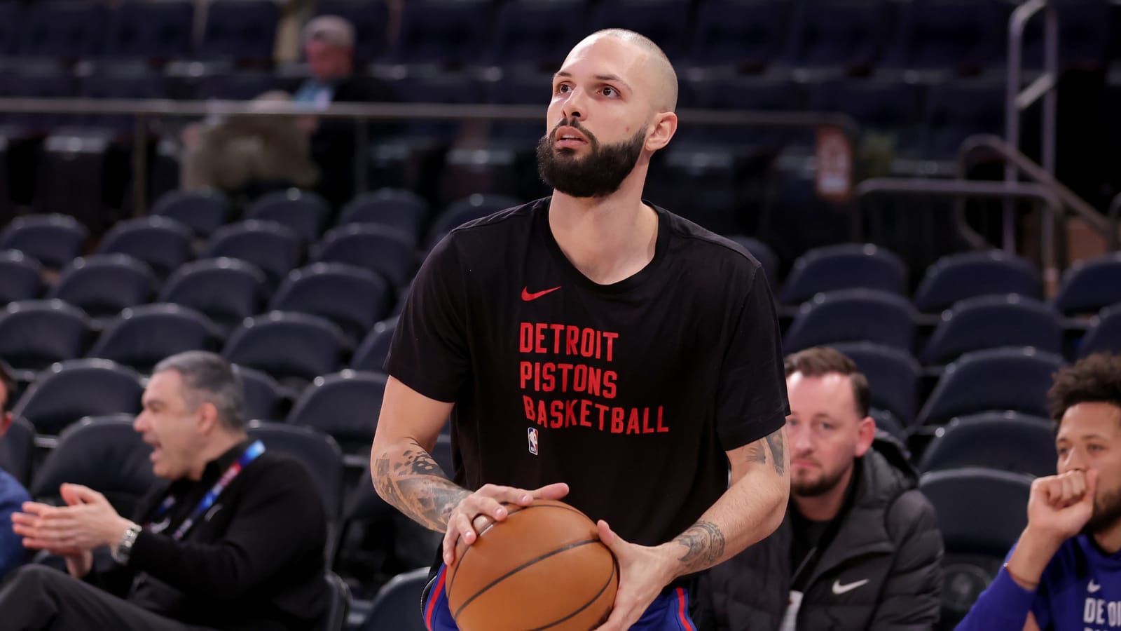 Evan Fournier Was Offered 2-Year Contract With Wizards But Didn&#39;t Want To Be Mentor On Losing Team