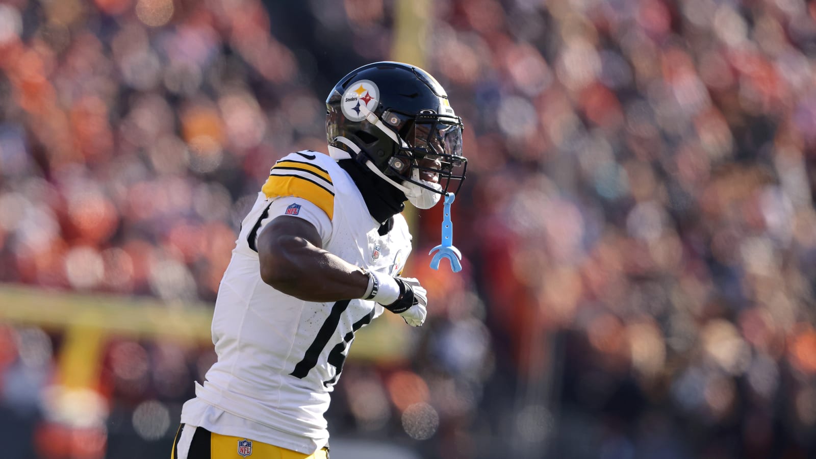 Steelers&#39; George Pickens Problem Discussed By JJ Watt: 'There&#39;s Something Going On'