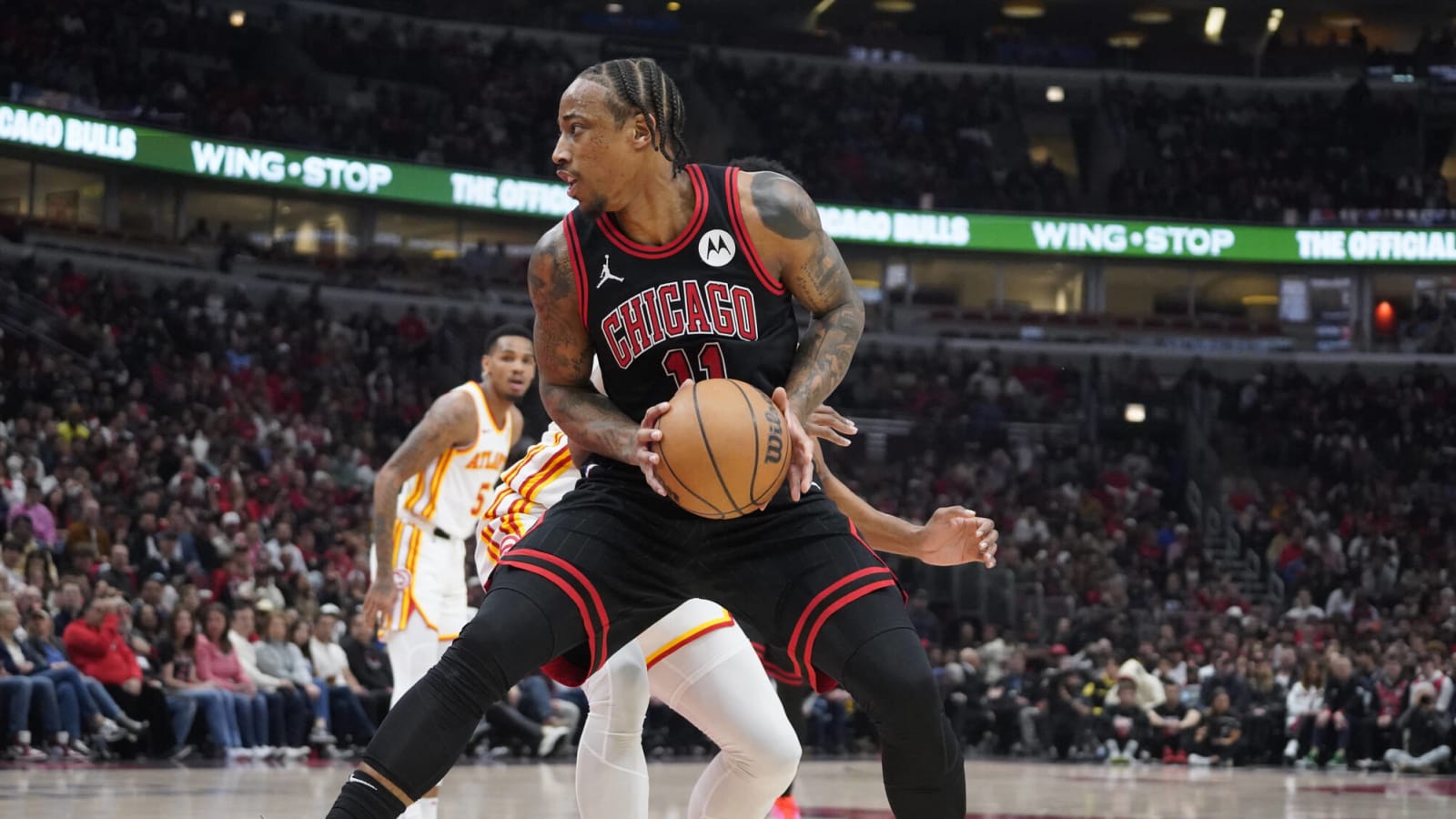 Report: DeMar DeRozan Expected To Remain With Bulls