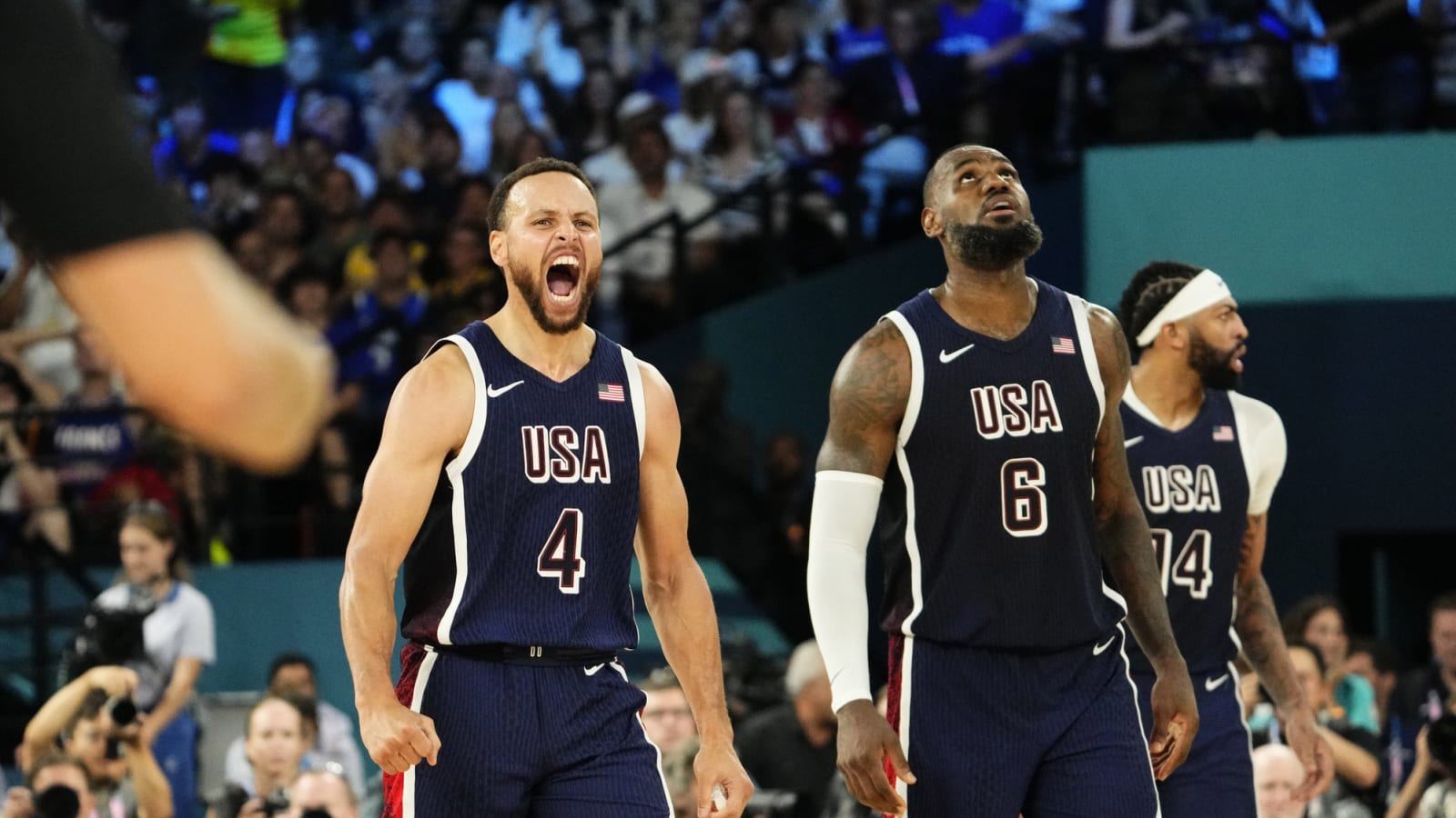Source: LeBron James, Stephen Curry Will Never Be Teammates In NBA