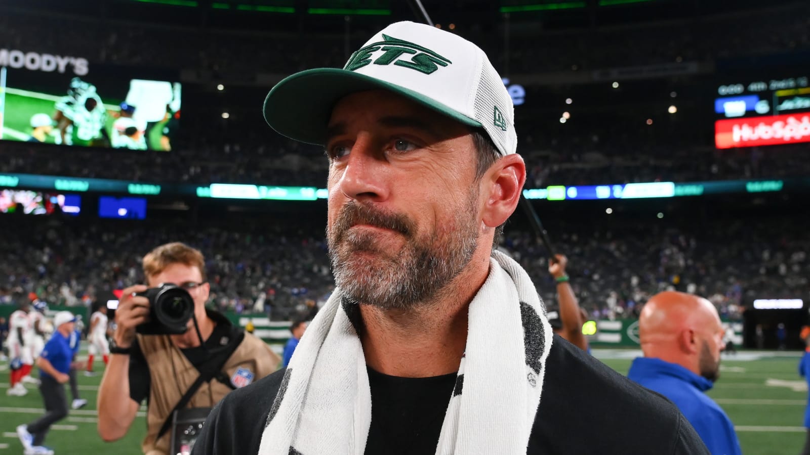 Why Jets' Rodgers has 'something on my shoulder' after injury