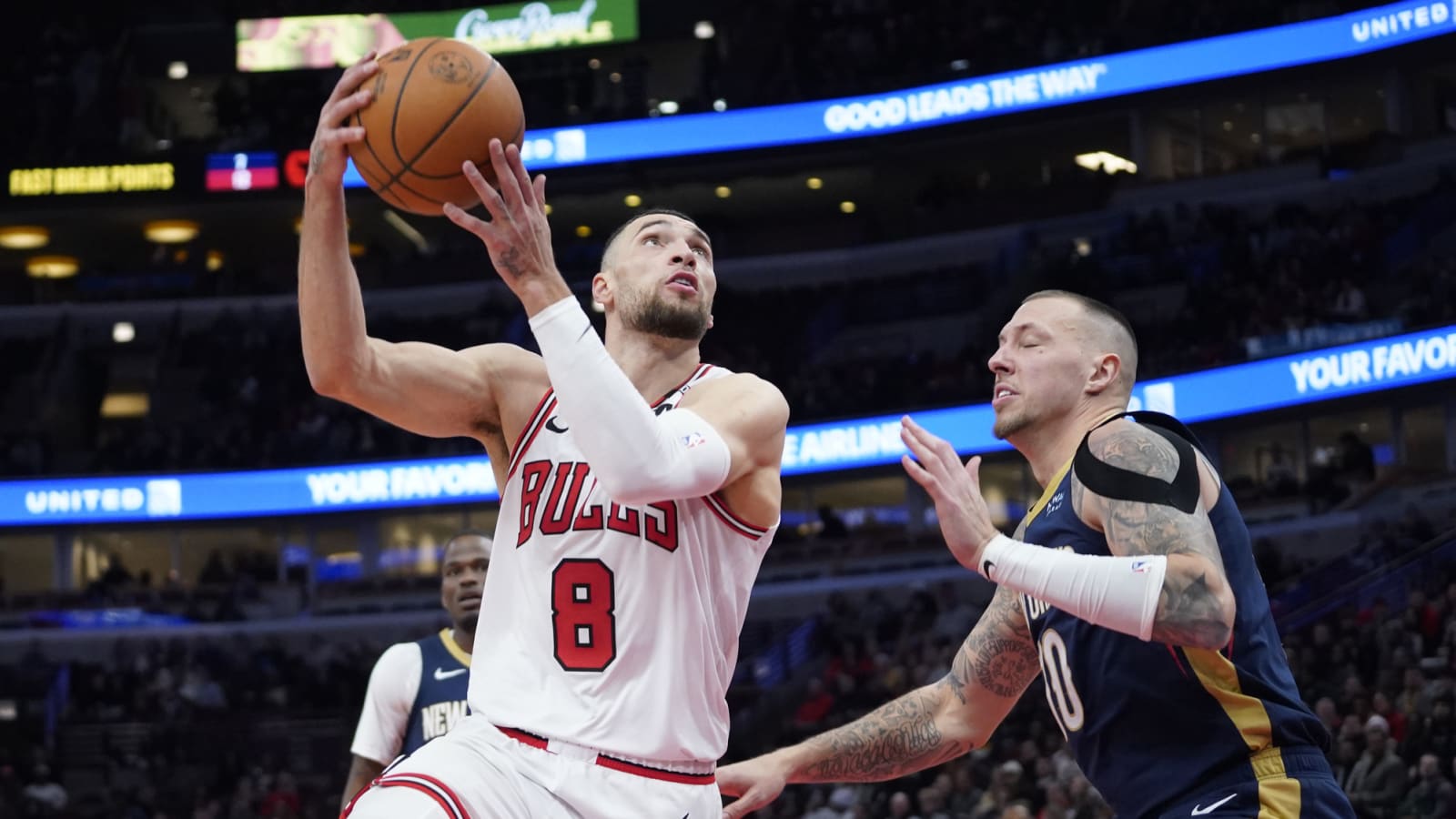 Chicago Bulls blow up roster for rebuild, deal Zach LaVine to rival in proposed trade