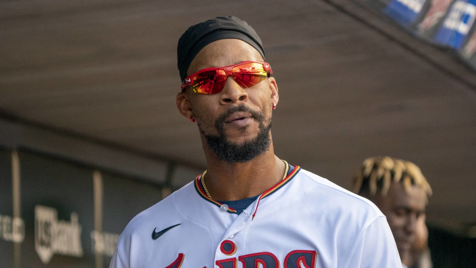 Twins give outfielder Byron Buxton seven-year, $100M deal 