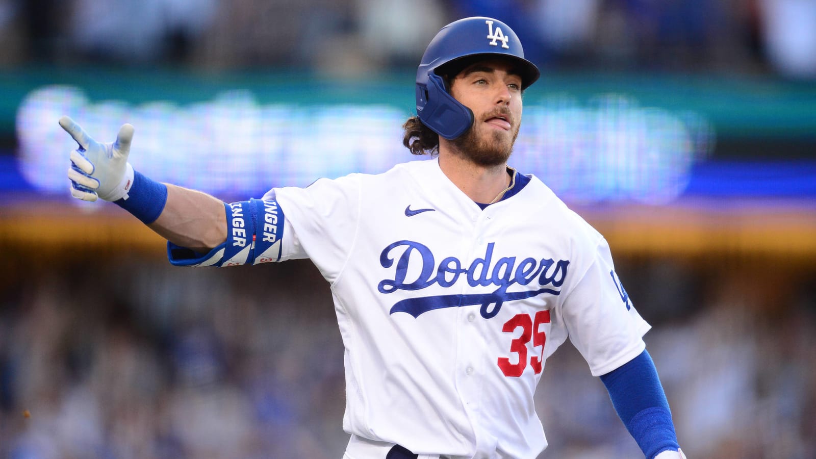 Cody Bellinger Blasts Walk-Off Homer, Dodgers Beat Cubs 3-2 – NBC