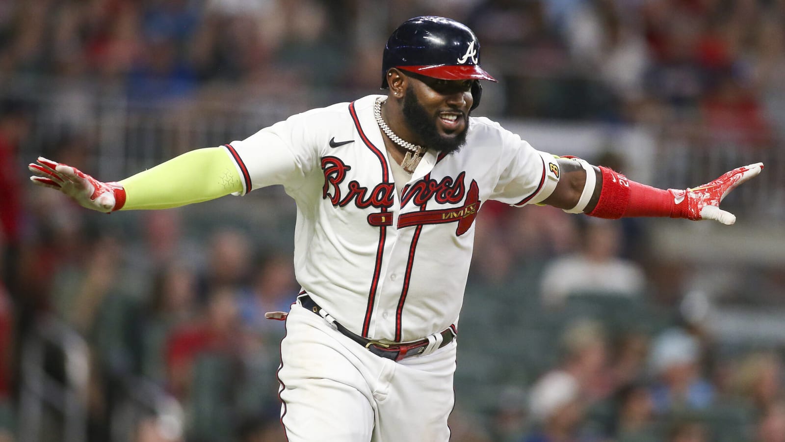 The Braves can’t keep starting Marcell Ozuna