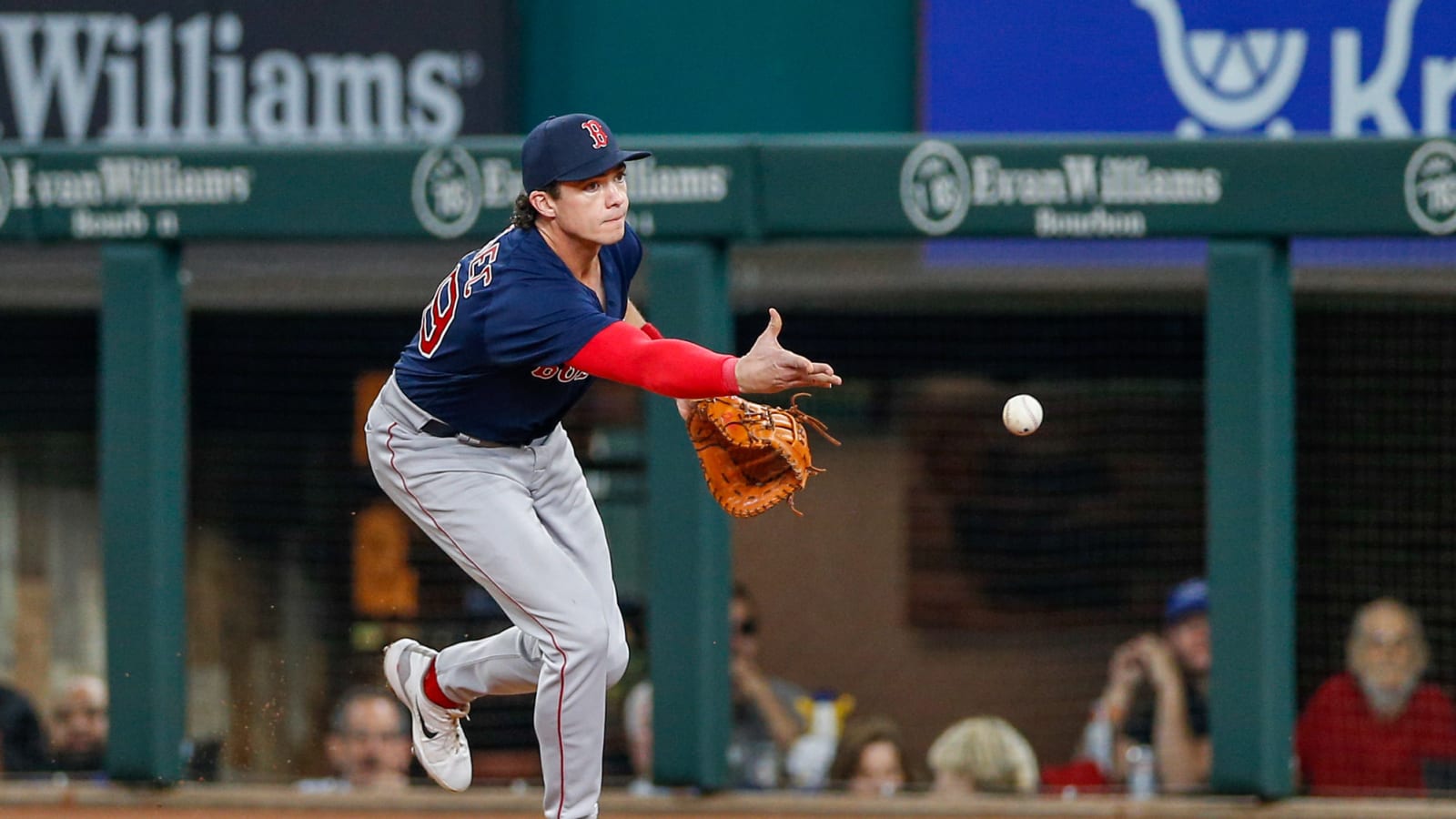 White Sox Sign Bobby Dalbec To Minor League Deal