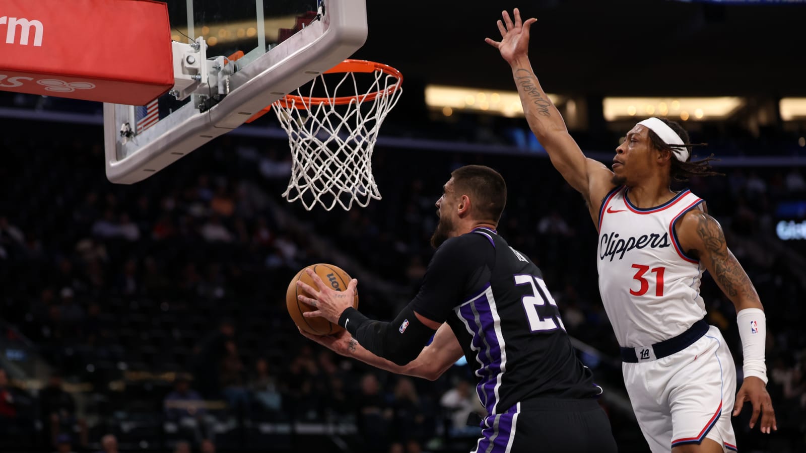 Jazz To Sign Elijah Harkless To Two-Way Contract