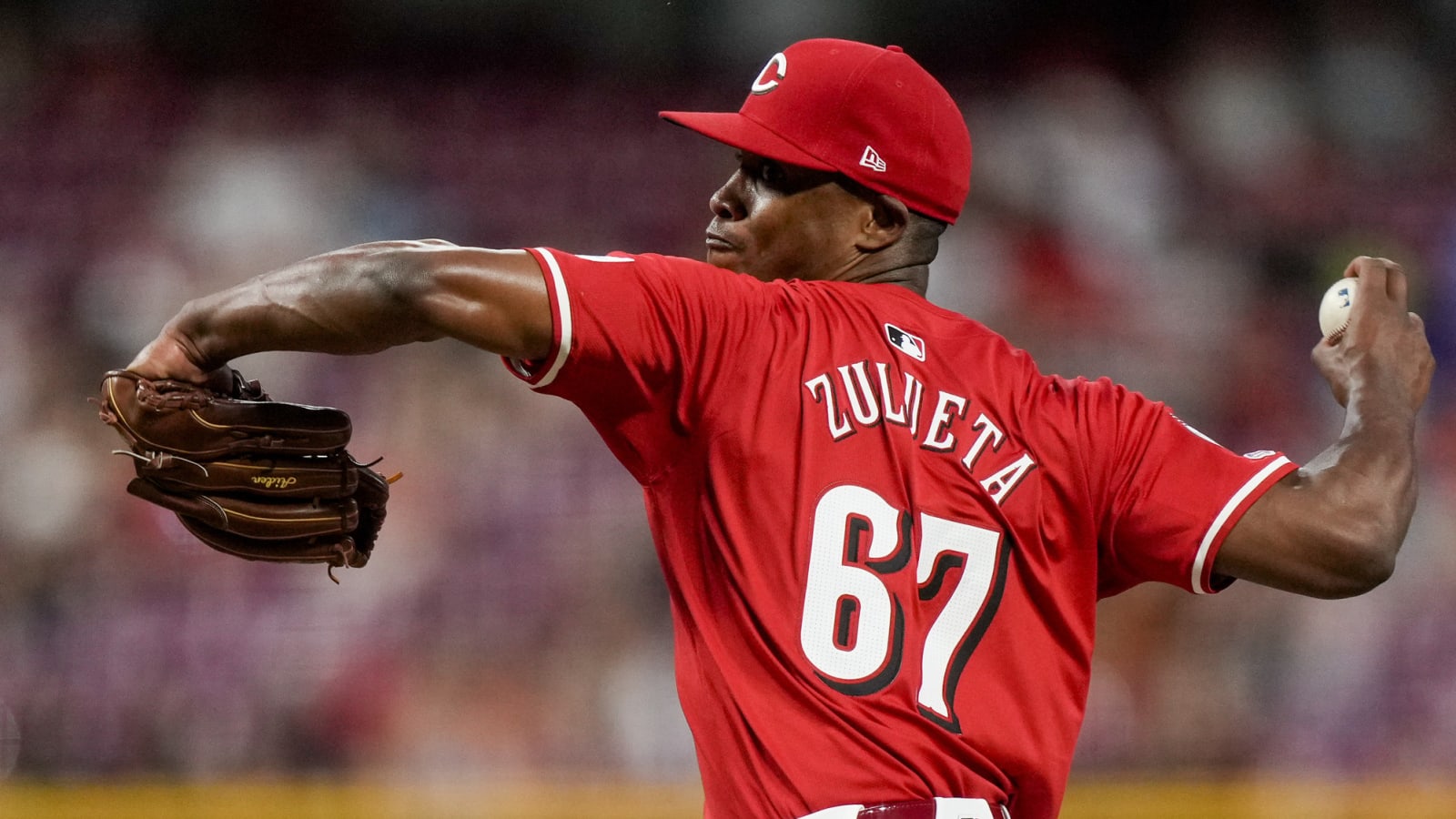 Former Blue Jays prospect Yosver Zulueta makes MLB debut with Reds