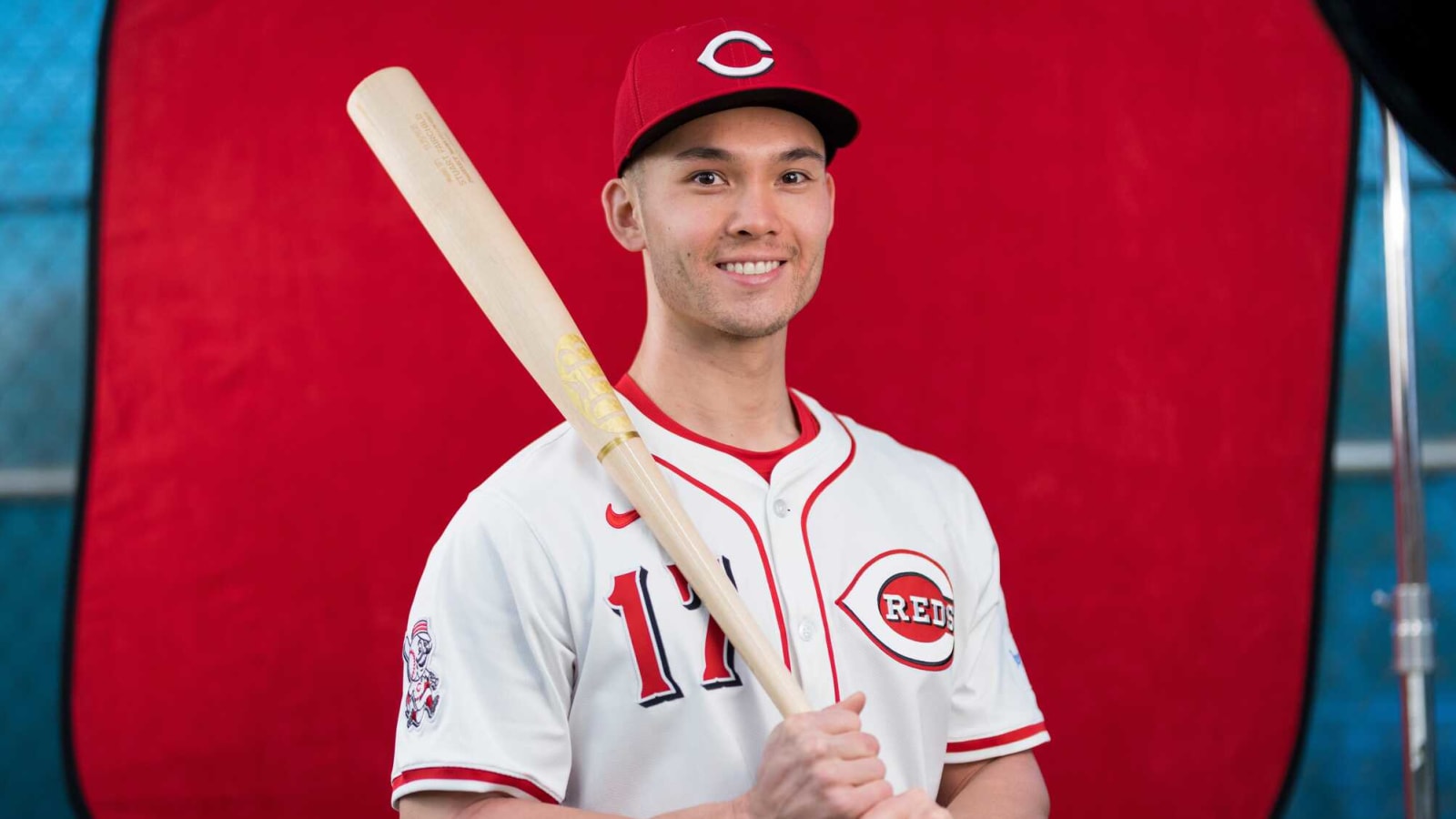 Braves make trade with Reds for Stuart Fairchild