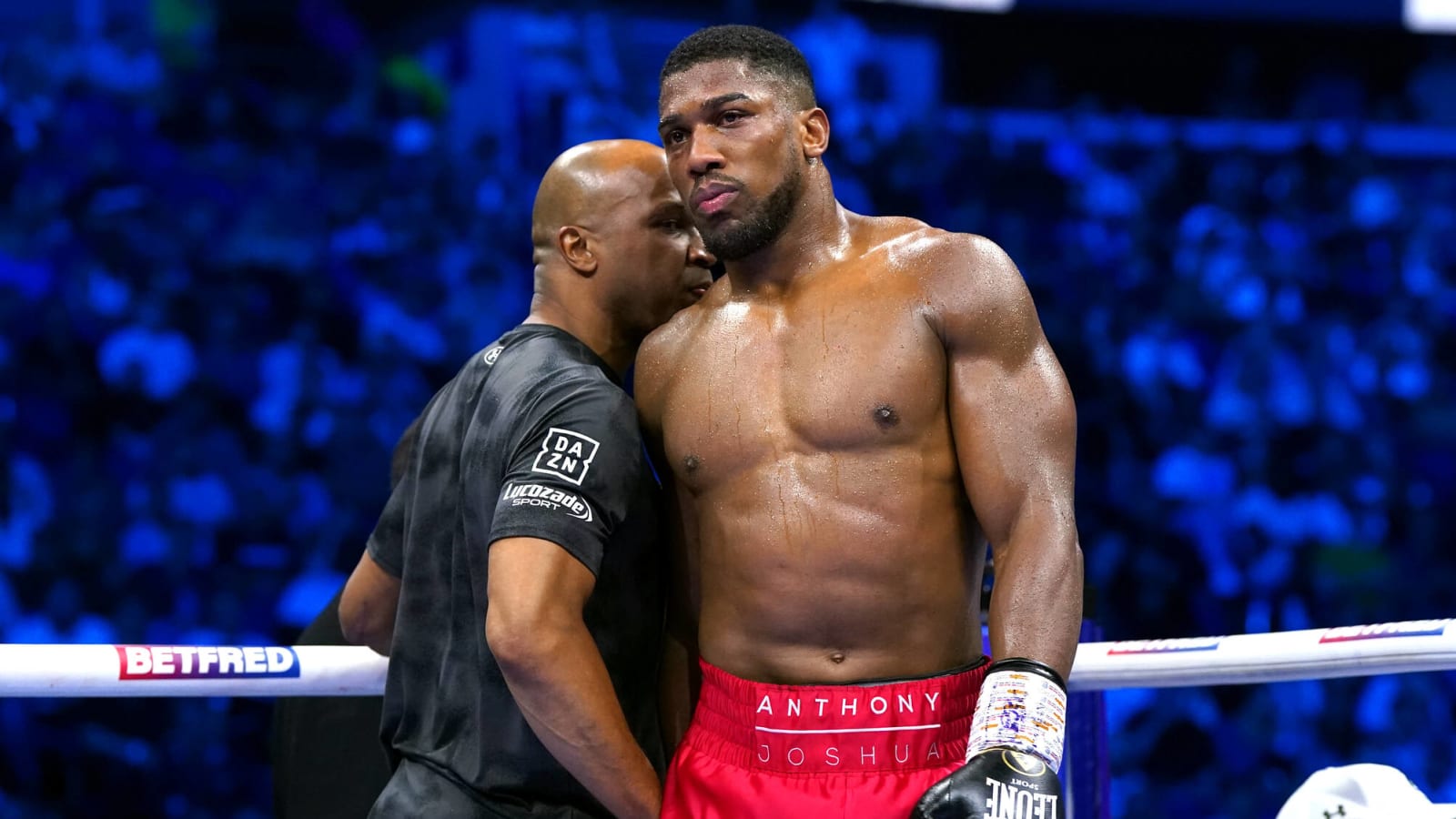 Anthony Joshua Stops Robert Helenius In Emphatic Fashion