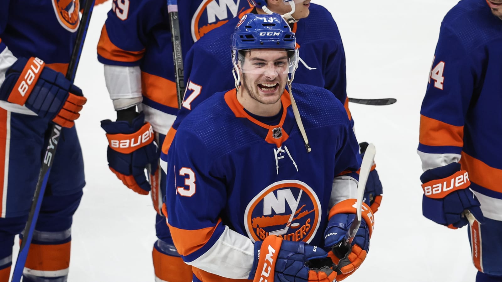 Islanders’ Mathew Barzal can reach 100 points this season