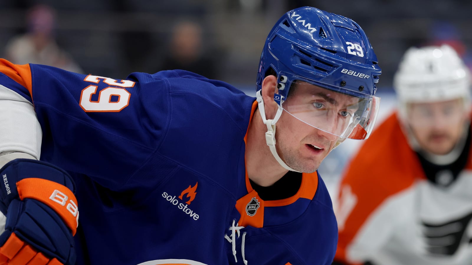 Do Winnipeg Jets and Brock Nelson Trade Rumors Make Sense?