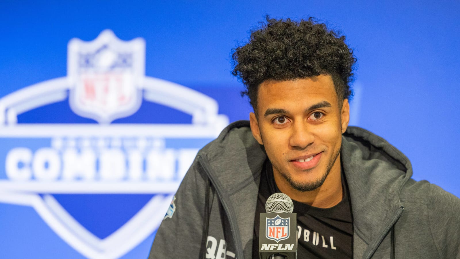 Jets’ Rookie QB Jordan Travis Gets Honest About Aaron Rodgers