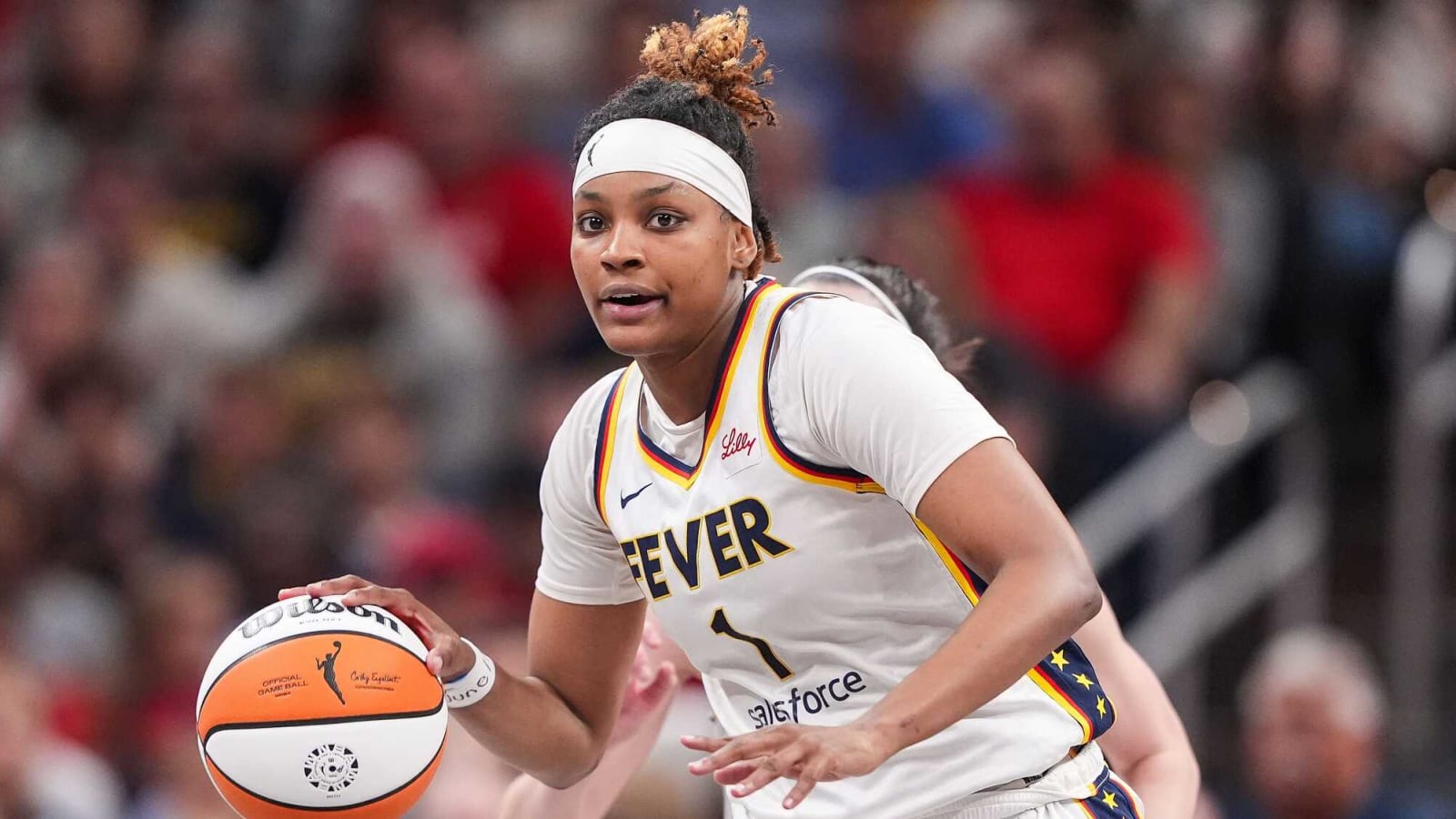 The Strongest Woman I Know’: NaLyssa Smith Opens Up About Her Basketball Inspiration