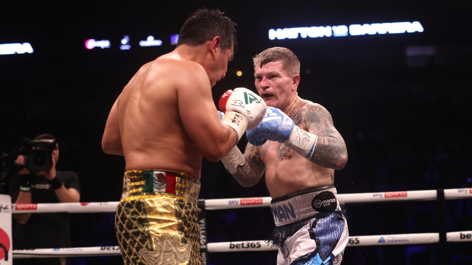 Five Most Memorable Marco Antonio Barrera Victories