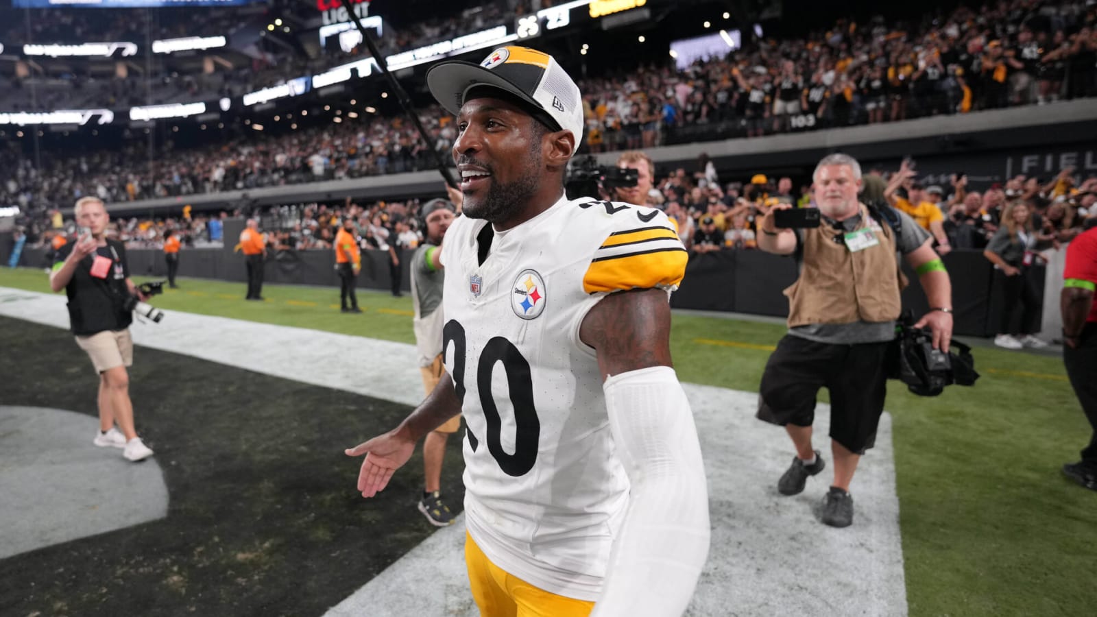Steelers More Likely Than Not To Have Reunion At Cornerback Before 2024 Season Kicks Off