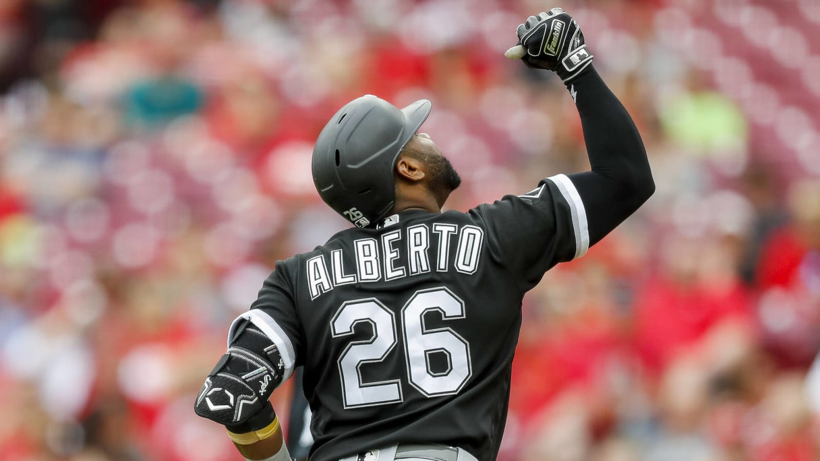 Watch: Hanser Alberto Injures Himself While Trying to Call Himself Safe at First