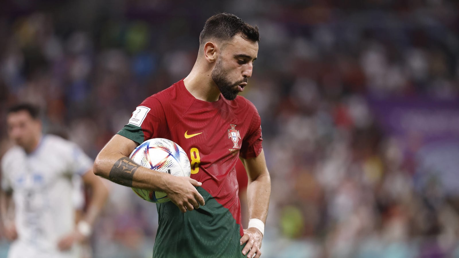 Manchester United captain Bruno Fernandes names the best manager in world football