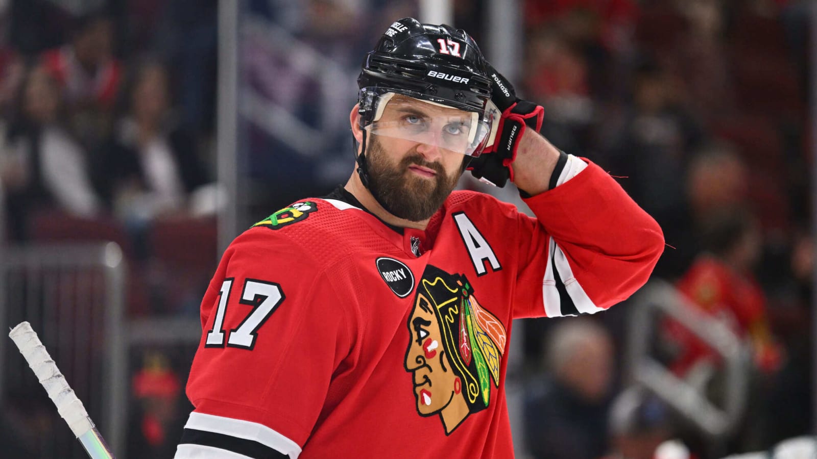 Blackhawks name Nick Foligno as captain