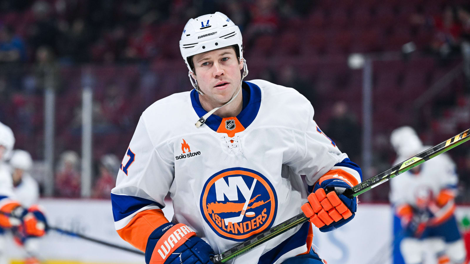 Islanders place Matt Martin on IR, expected to activate Noah Dobson