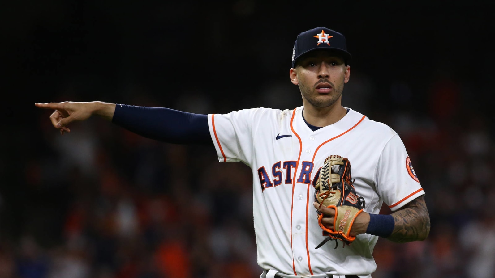 Carlos Correa: Derek Jeter did not deserve any of his Gold Gloves